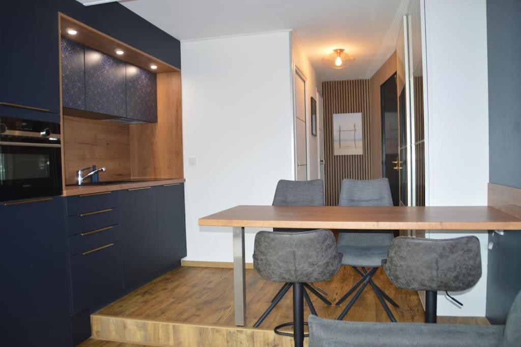 Mini-Duplex Cosy Avec Magnifique Vue Mer Довиль Экстерьер фото